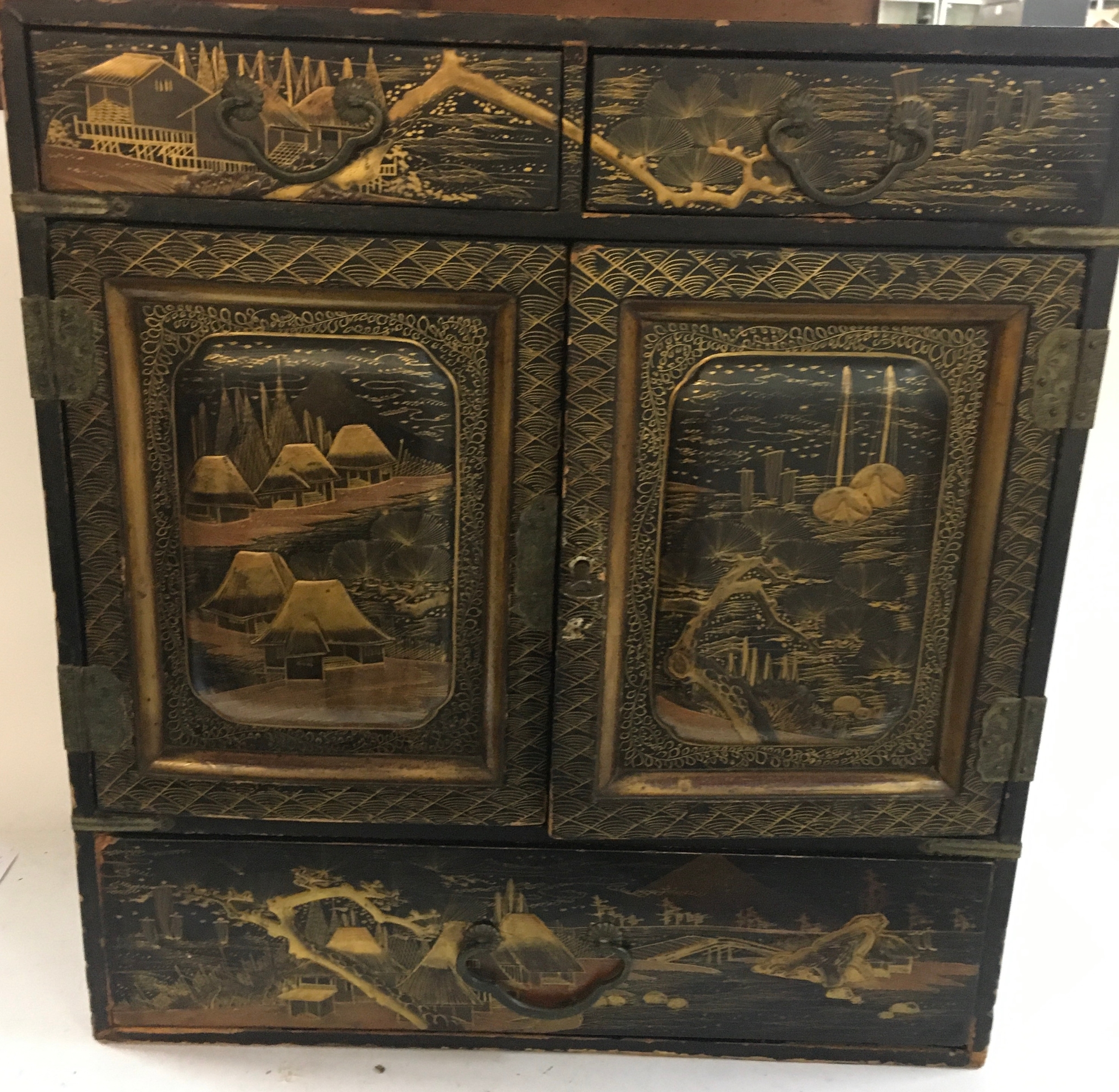 Antique Japanese black and gold lacquer cabinet/jewellery chest