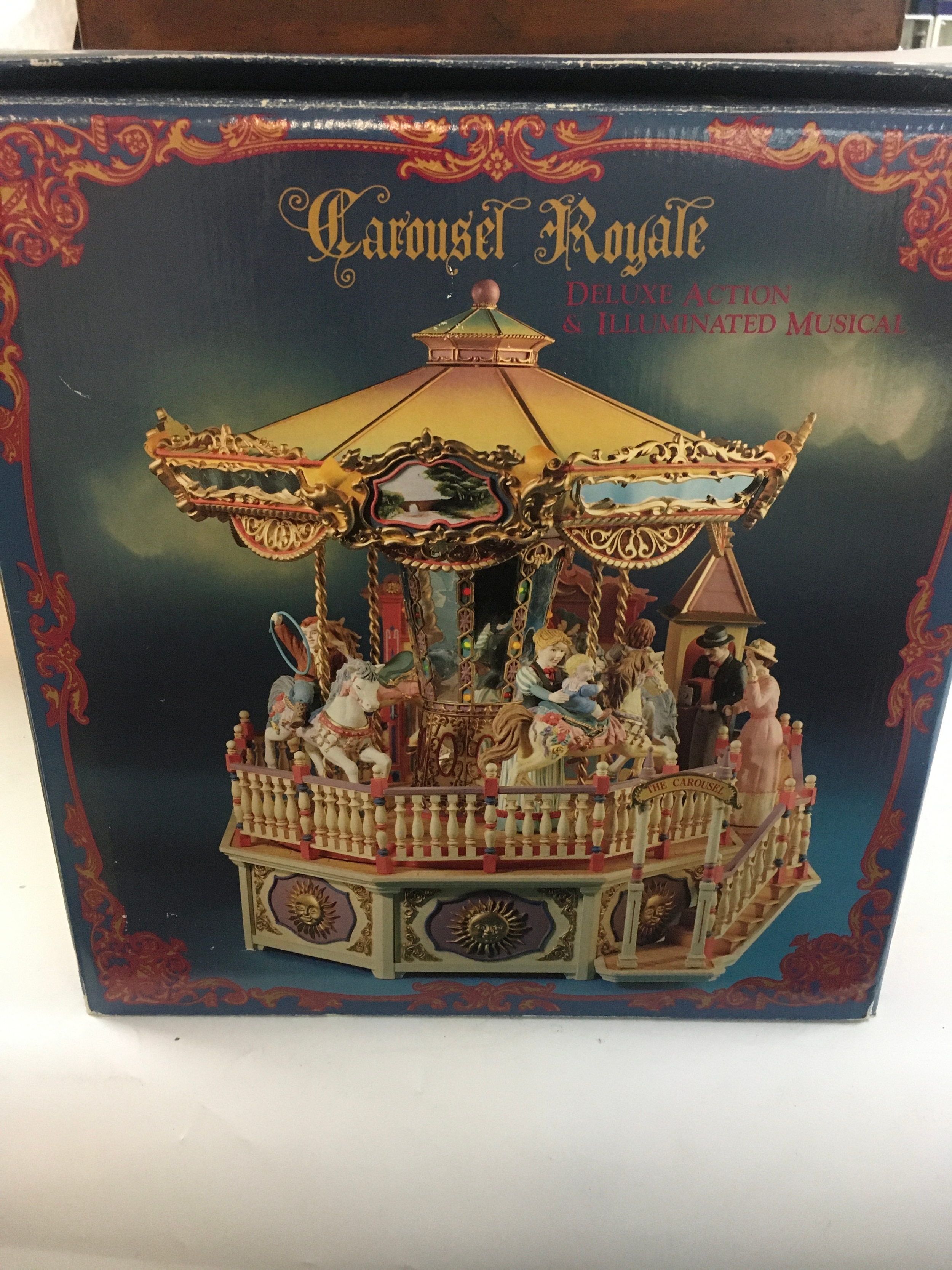 Enesco 1992 carousel royal deluxe illuminated musical carousel.