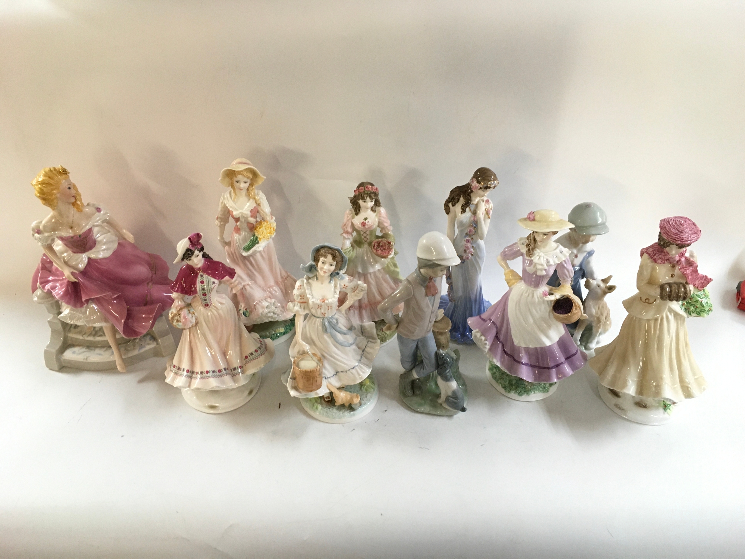 Ten Worcester and other ceramic figures 