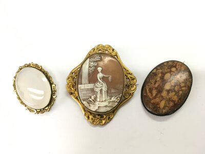 Three Victorian brooches including one cameo example, approx length 8cm. NO RESERVE