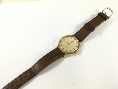 An Omega Seamaster automatic gents wrist watch, seen working