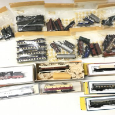 A Collection of 4 N Gauge Locomotives and A Collection of Rolling Stock. No Reserve.