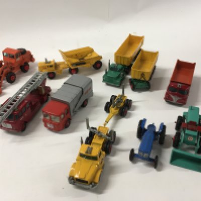 A collection of 10 Matchbox king size model diecast vehicles.