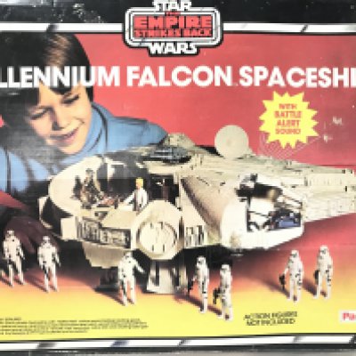 A BoxedVintage Star Wars Millennium Falcon. Parts Missing. No Reserve.
