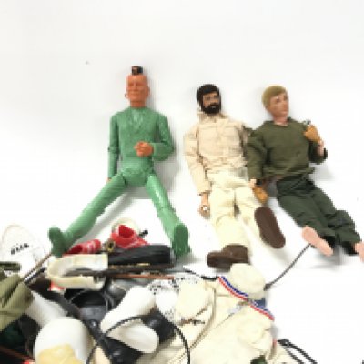 A Collection of 2 X Vintage Action Man. Accessories and a Marx Fighting Eagle.