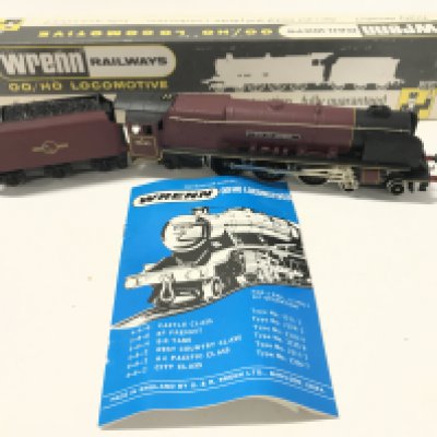 A Boxed Wrenn 00 Gauge City Of London #W2226.