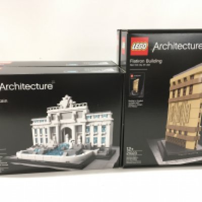 A collection of of 3x sealed boxed Lego Architecture sets 2x #21023 Flatiron Building. Plus #21020 Trevi Fountain. No reserve
