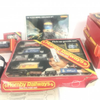 A Collection of Hornby 00 Gauge. Including a Pick Up Goods Set. A Saddle Tank And accessories. No Reserve.