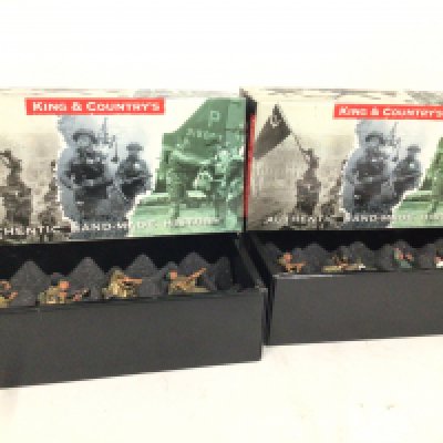 2x boxed King and Countrys world war 2 sets includes D Day 44. Commando Attack DD57 and D Day 44. Taking Prisoners DD58. No reserve