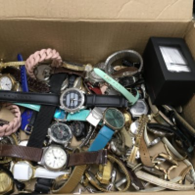 A box of watches to include Seiko, Rotary. This lot cannot be posted