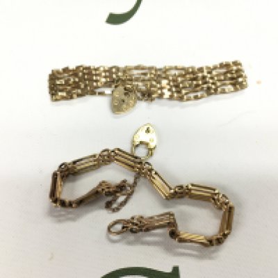 Two 9ct gold gate bracelets. Approx weight 14.90 grams.