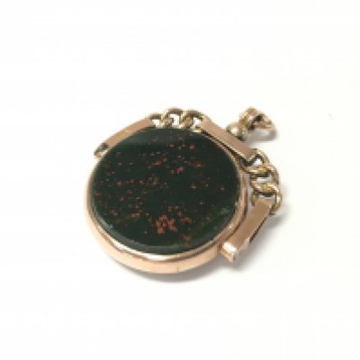 A 9ct gold fob set with bloodstone and another red stone, Approx weight 10.71 grams.