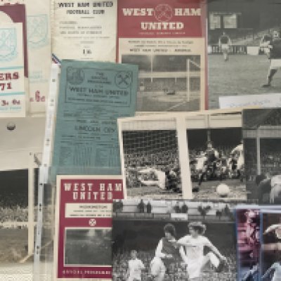 West Ham Football Memorabilia Box: Books including 1949s Lets Talk About West Ham DVDs, Ron Greenwood memorabilia pack, handbooks, signed photos, press photos including 3 of Taylor v Arsenal 1975 FA Cup, 1962 Laurie Leslie action press photo, programmes including homes v 63/64 Workington league cup, 48/49 Lincoln and 54/55 Arsenal London FA cup, replica photos including Moores last match v Plymouth and more. Worth a look.