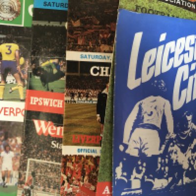 Charity Shield Football Programmes: Includes 67 68 and 88. Mainly good. (36)