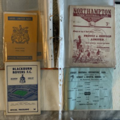 1950s Football Programmes: Wide range of clubs from mid to late 50s including 3 55/56 Leeds homes, Street v Bristol Rovers A team year unknown and more. Mainly good. (37)