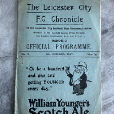 1927 - 1928 Leicester City v Liverpool Football Programme: Very good condition with no team changes. Light foxing at the bottom. Whilst a league match it was also Leicester captains John Duncans benefit. C/W whole page newspaper report.