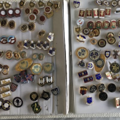 Football Badge Collection: Stunning collection must have originally come from a dealer. Most badges are 60s and 70s with duplication. Lots of teams covered but good Portsmouth Norwich Leeds Bolton and Preston. (351)
