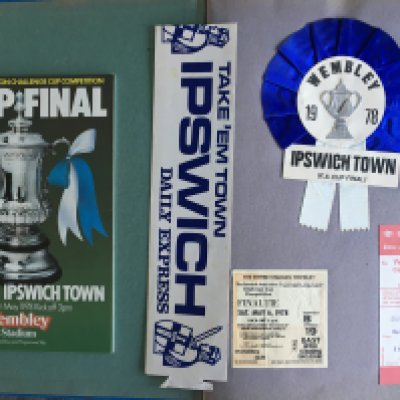 Football Scrapbook + Memorabilia Box: Scrapbooks from the 60s include titles 1966 World Cup, Managerial Changes, East Midland Match Reports, Lancashire Match Reports, Welsh Club Match Reports, Luton Town, West Country, Transfer Talk Notts County and West Ham. Includes programmes colour team groups from magazines, random programmes, booklets from 1964 named Top Footballers Top Teams and Big Moments. Worth a look.