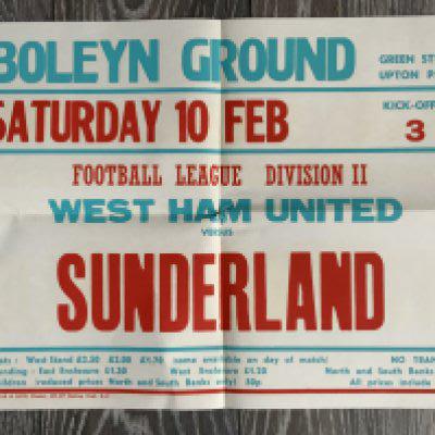 78/79 West Ham v Sunderland Advertising Football Poster: Excellent condition folded into 4 measuring 20 x 15 inches. Dated 10 2 1979.