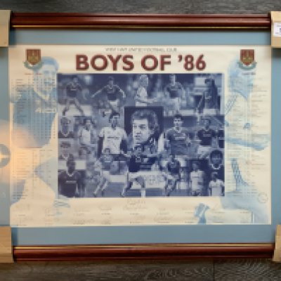 West Ham Boys Of 86 Signed Football Print: Celebrating West Hams record ever highest placed finish in the top division in 85/86. Neatly signed by the team and John Lyall. Print depicts the players, league table and results of the famous season. Frame measuring 33 x 25 inches.