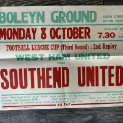 79/80 West Ham v Southend United Football Poster: Excellent condition folded into 4 measuring 20 x 15 inches. League Cup 2nd replay dated 8 10 1979.