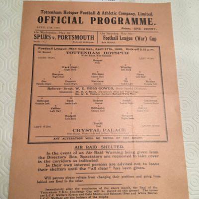 39/40 Tottenham v Crystal Palace Football Programme: Very good condition single sheet cup match with no team changes. Dated 27 4 1940. Lightest fold.