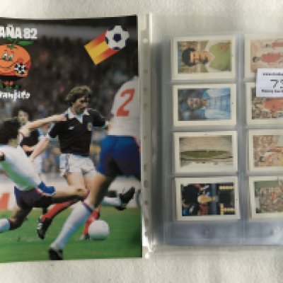 CO-OP World Cup 1982 Complete Cards + Album: Complete of all loose 305 football cards plus an empty album. Excellent condition.
