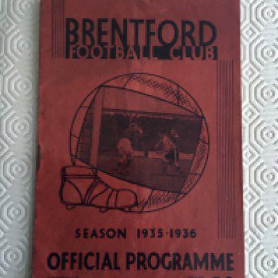 35/36 Brentford v Stoke City Football Programme: Good condition league match with pencilled team changes.
