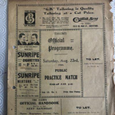 1924 Brentford Practice Match Football Programme: Poor/fair condition public practice match dated 23 8 1924 with no team changes. Tatty edges, piece missing from border and punch holes.