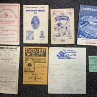 Fulham Football Programmes + Ticket: Home league ticket v West Ham. C/W some interesting aways at 50/51 Dover, mid 50s Eynesbury Rovers, 55/56 Tunbridge Wells, Millwall reserves, 60/61 Peterborough reserves, 61/62 Millwall SE Counties, 63/64 Stevenage. Very good. (8)