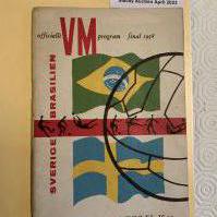 1958 World Cup Final Sweden v Brazil Football Programme: Very good condition with no team changes.