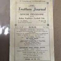 30/31 Bolton Wanderers v Birmingham City Football Programme: Excellent condition league match with no team changes. Professional spine repair.