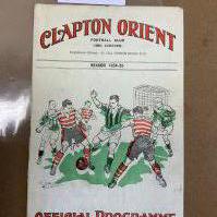 34/35 Clapton Orient v Crystal Palace Football Programme: Good condition league programme with no team changes. Tear on spine.