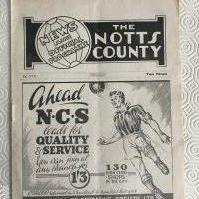 38/39 Notts County v Clapton Orient Football Programme: Very good condition league programme with no team changes. Light fold.