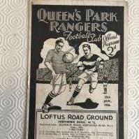 35/36 QPR v Swindon Town Football Programme: Fair condition league programme with no team changes. Creasing.