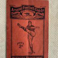 38/39 England v Rest Of Europe At Arsenal Football Programme: Full International played at Highbury. Fair condition with light folding and small tear on spine. Score and scorers written to team page inside.