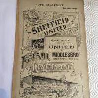 1904 - 1905 Sheffield United v Heeley Friends Football Programme: Four pager ex bound reserve programme in good condition with no team changes.