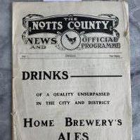 1928 - 1929 Notts County v Nottingham Forest Football Programme: Fair condition with no team changes. Fold and a bit of wear to edges. Tiny nick out of two back page corners.
