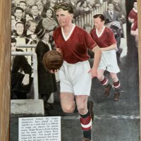 Roger Byrne Busby Babe Manchester United Signed Football Picture: A4 size magazine picture signed by the Man Utd legend who sadly died in the Munich air disaster.