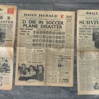 Manchester United Munich Air Crash Newspapers: 12 page Daily Express 4 page News Chronicle and 4 page Daily Herald. Fair/good condition. (3)