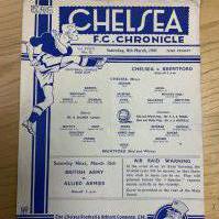 40/41 Chelsea v Brentford Football Programme: Excellent condition single sheet with no team changes from hard to obtain season. Dated 8 3 1941.