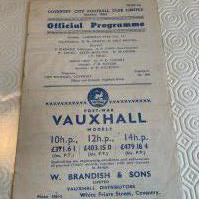 45/46 Coventry City v Brentford Football Programme: Good condition league match dated 12 1 1946. Team changes and light creasing.
