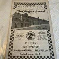 34/35 Fulham v Brentford Football Programme: Very good condition league match with no team changes. Score written inside.
