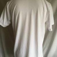 England 2010 Signed Football Shirt: Unused original Ltd edition red Umbro badge shirt from 2010 signed by 15 players including Gerrard Lampard Carrick and other 2010 World Cup players.