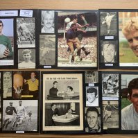 Leeds United 1940s 1950s 1960s Football Autograph Collection: Stunning private collection all pre 1970 from various publications. All signatures are identified and laid down with photo corners on 12 x 12 inch card and easily removable. 40 pages to include 2 fully signed team groups, 6 signed autograph pages including 1969/70 signed by 12 including Bremner & Revie, 7 signed original press photos and 165 various sized pictures to include 19 A4. 108 different player signatures including Billy Bremner x 10, Don Revie, Albert Johanneson, Roy Wood, John Scott, Peter Lorimer, Terry Cooper, John Charles, Allan Clarke, Les Cocker, Paul Madeley, Bobby Collins, Norman Hunter etc. (310+)
