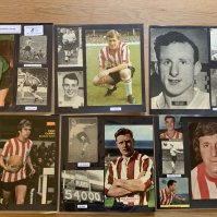 Sheffield United 1940s 1950s 1960s Football Autograph Collection: Stunning private collection all pre 1970 from various publications. All signatures are identified and laid down with photo corners on 12 x 12 inch card and easily removable. 40 pages to include 2 fully signed team groups, 3 signed autograph pages, 6 signed original press photos and 160 various sized pictures to include 26 A4. 90 different player signatures including Mick Jones, Len Browning, Tony Currie, Jimmy Hagan, John Tudor, Alan Woodward, Alf Ringstead, Derek Pace, Jack Pickering, Len Allchurch, Colin Addison, Colin Grainger, Gil Reece, Joe Shaw etc. (290+)