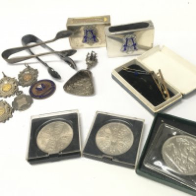 A Collection of silver hallmarked Southend and district football medals from circa 1920, free masons silver hallmarked match box holders and other assorted items. Postage category B