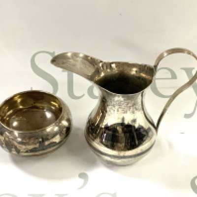 A Niello silver jug and sugar bowl. (A).