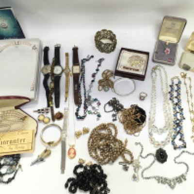 A collection of assorted costume jewellery including watches. Postage B. NO RESERVE