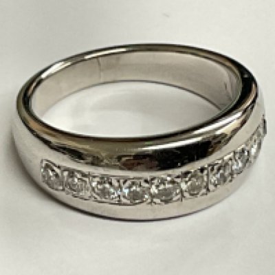 8ct white gold channel set diamond ring. 1.00ct, 12.90 grams. Ring size approx S. postage category A.